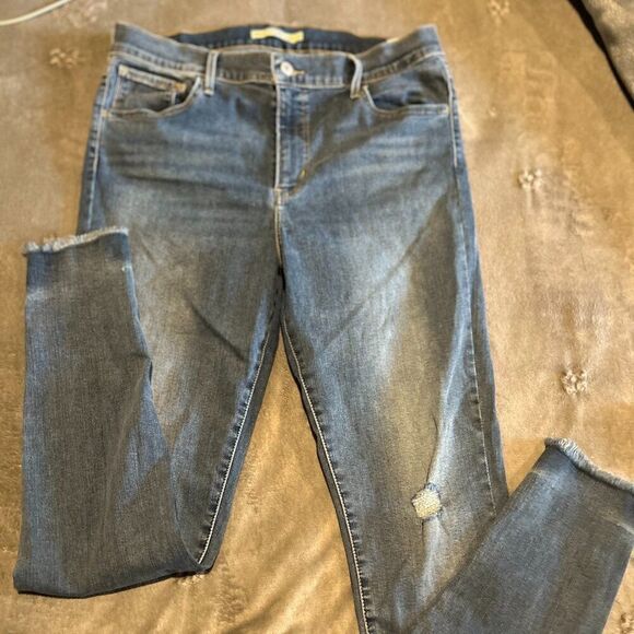 Levis 720 High Rise Super Skinny Stretch Denim Blue Jeans Women’s Size 32    4 - Picture 1 of 7